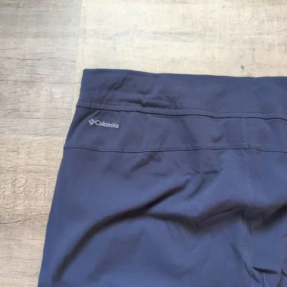 Columbia Shorts Women 8 Purple Omni Shield Bermuda Shorts Stretch - Picture 5 of 6